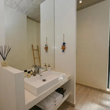 Villa Dream Cave *
