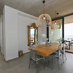 וילה Dream Cave